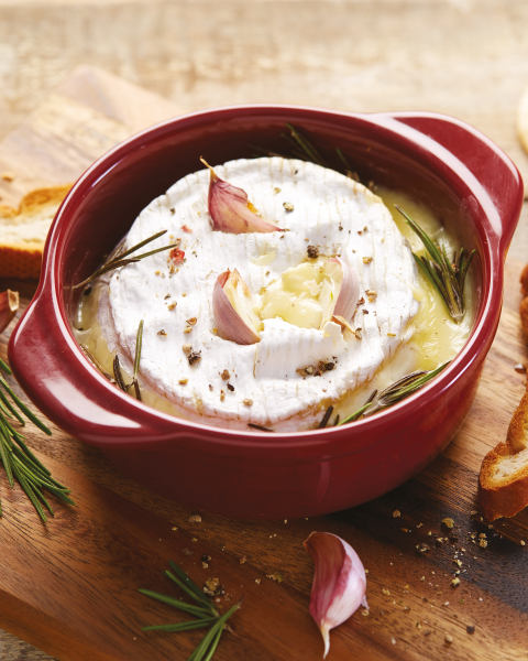 Crofton Brie Baker & Spatula