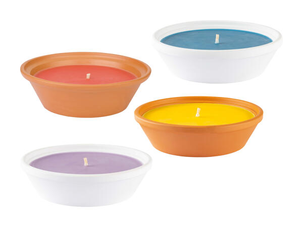 Ciotola in terracotta con candela alla citronella