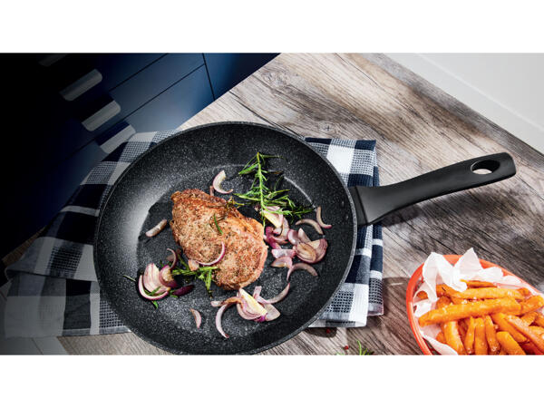 Aluminium Frying Pan 28cm