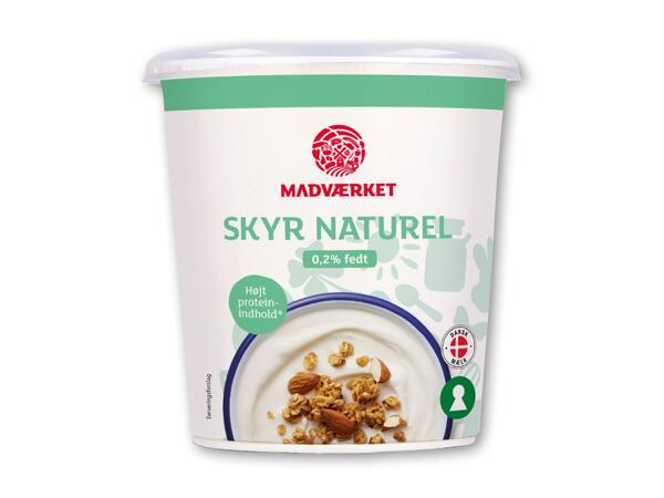 MADVÆRKET Skyr naturel eller vanilje