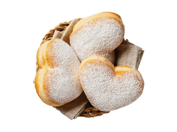 Herzkrapfen mit Mehrfruchtfüllung