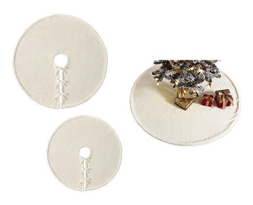 Merry Moments 
 Christmas Tree Skirt