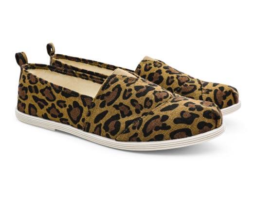 Serra 
 Ladies' Memory Foam Canvas Slip-Ons