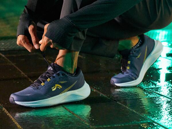 Ladies'/​Men's Running Shoes