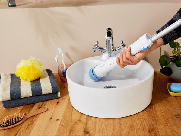 Rechargeable Cleaning Brush