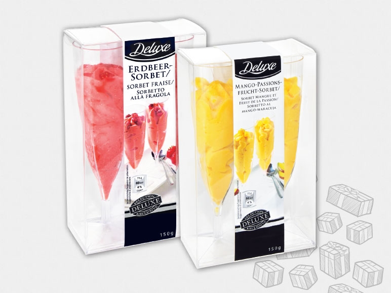 Sorbets dans une flûte en plastique