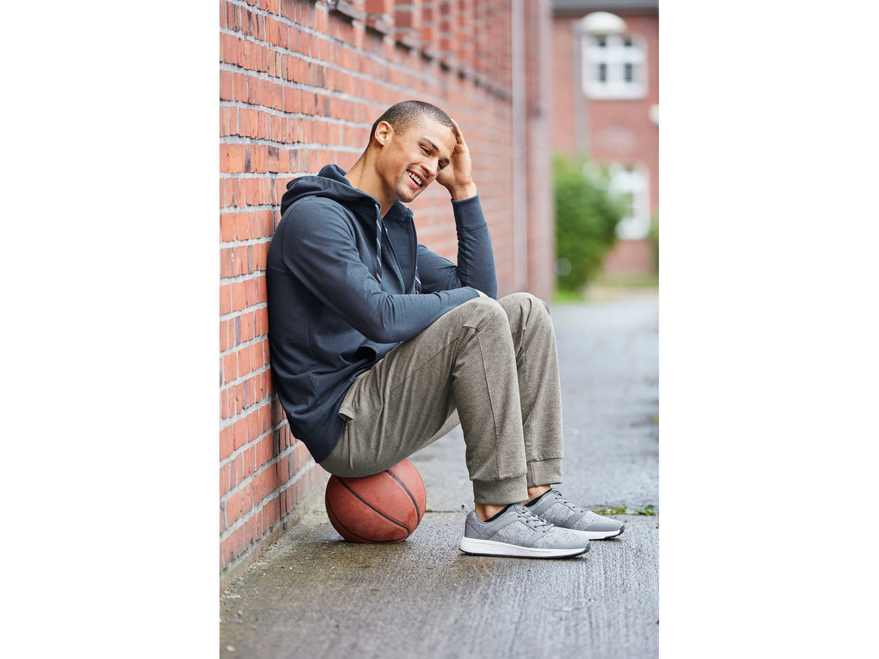 Crivit Men's Joggers1
