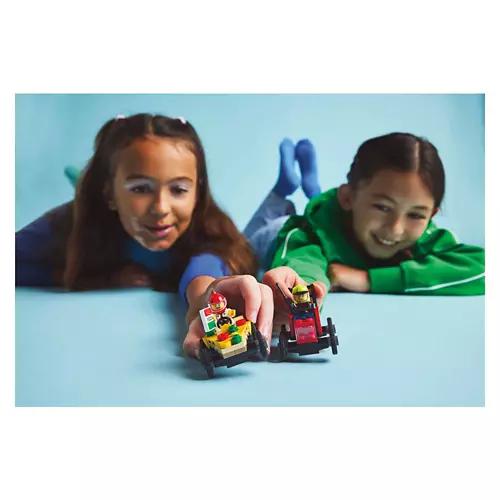 City Pizza vs Fire Truck Racers Building Blocks, 70 pieces