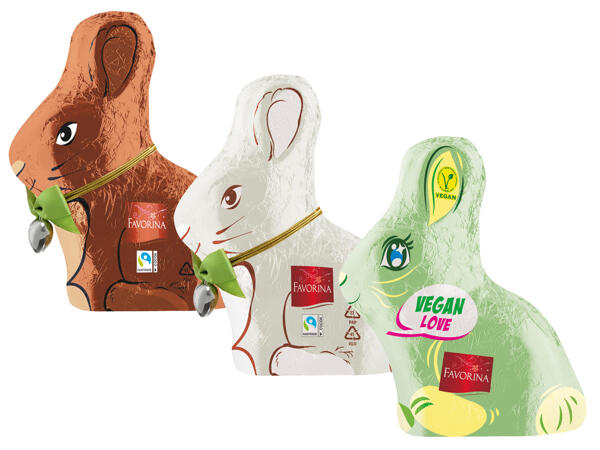Sitzhase mit Schleife oder veganer Osterhase