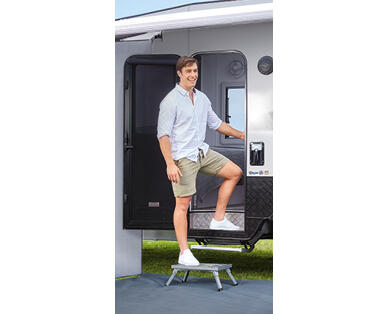 Caravan Step