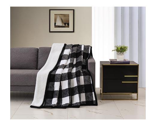 Huntington Home 
 50" x 60" Velvet Plush Sherpa Throw
