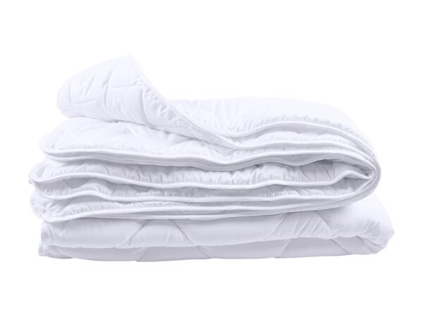Couette matelassée 4 saisons