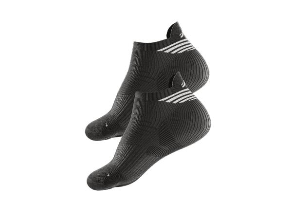 Men's and ladies' running socks