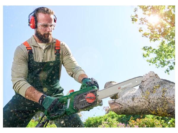 Elektrická řetězová pila PEKS 1600 C3