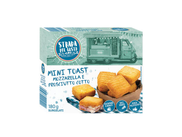 Mini Toast with Mozzarella and Cooked Ham
