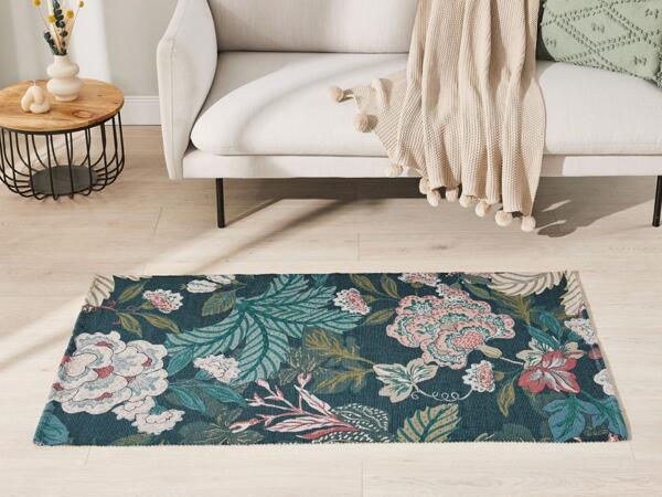 Rug