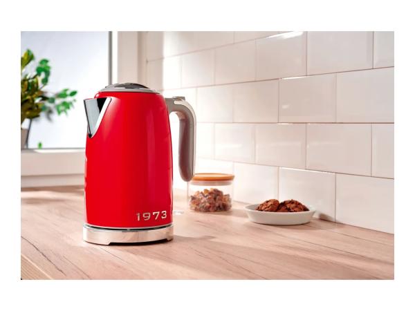 Silvercrest Red Kettle