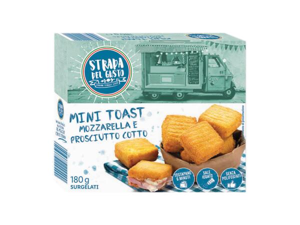 Mini-toast with Ham and Mozzarella