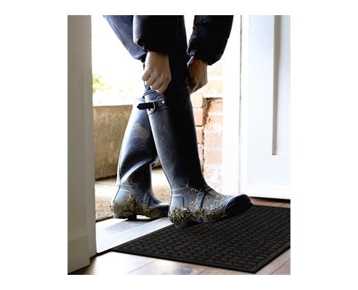 WORKZONE 
 18" x 30" All-Purpose Mat