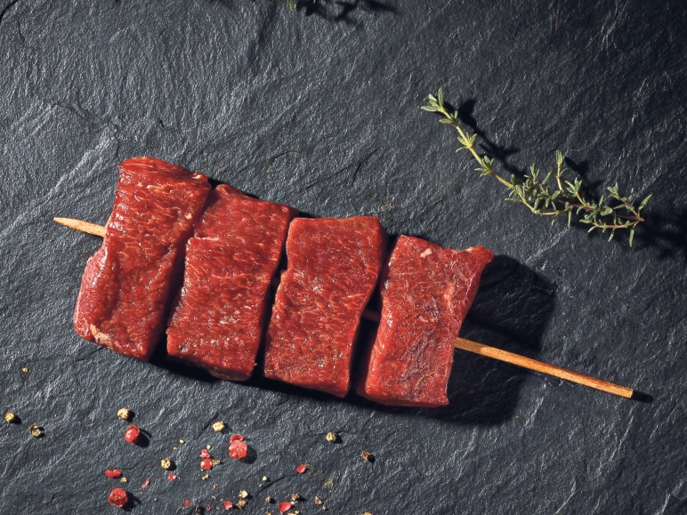 Brochettes d'agneau marinées