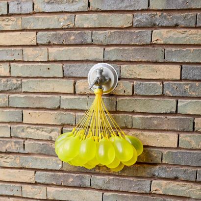 Ballons de baudruche autofermants