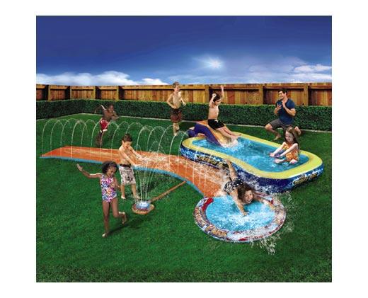 Banzai 
 Aqua Drench 3-in-1 Splash Park