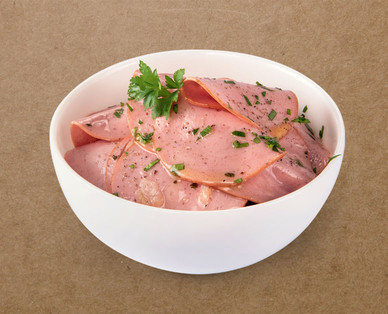 Wurstsalat in Essig und Öl
