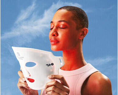 LED Light Therapy Face Mask