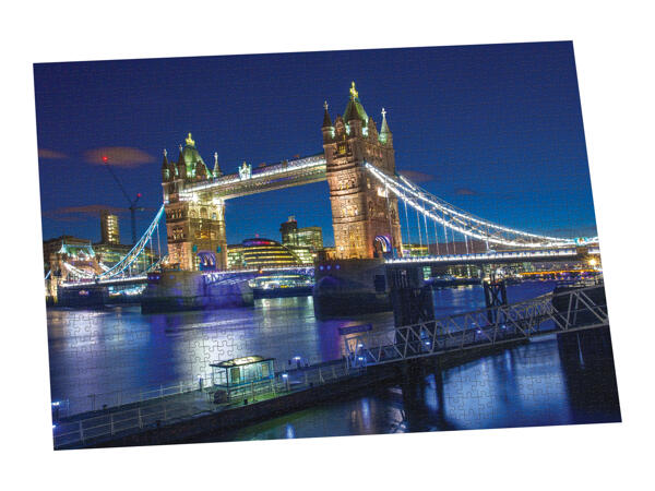 Playtive 1000 Piece Glow-In-The-Dark Puzzle
