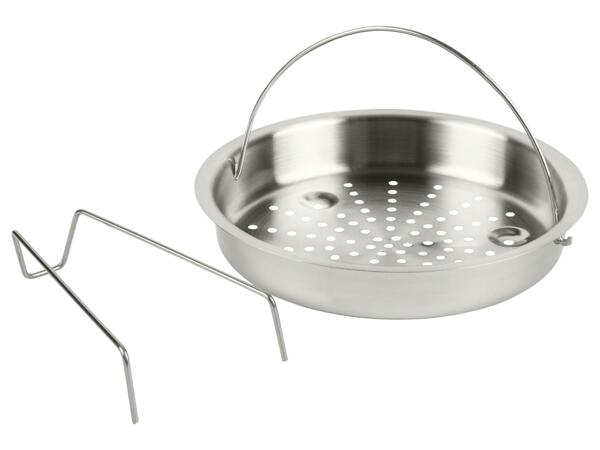 Pressure cooker