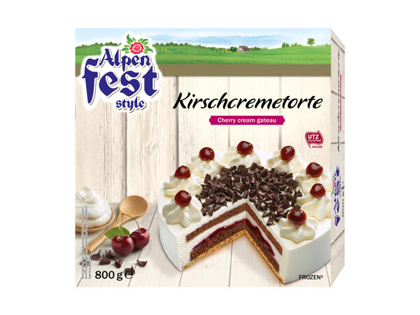 Gâteau à la crème de kirsch