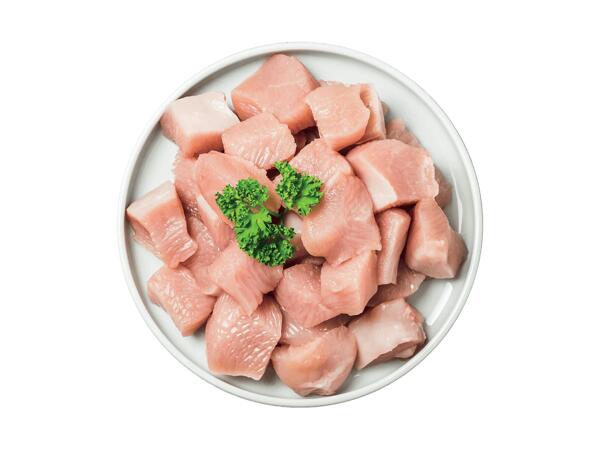 Frisches Putenfleisch gewürfelt