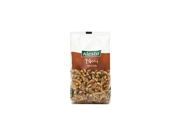Walnut Halves