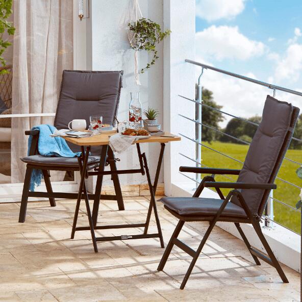 BELAVI(R) 				Table pliante