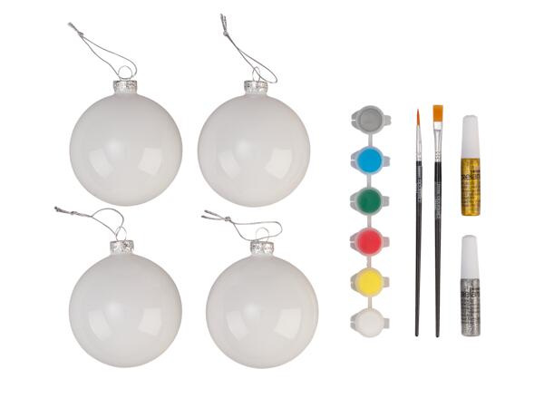 Paint Your Own Christmas Baubles Kit