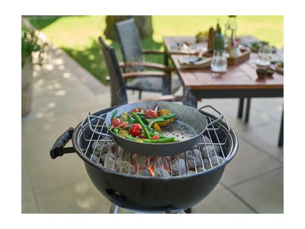 Grillmeister Iron Grill Pan With Perforated Base