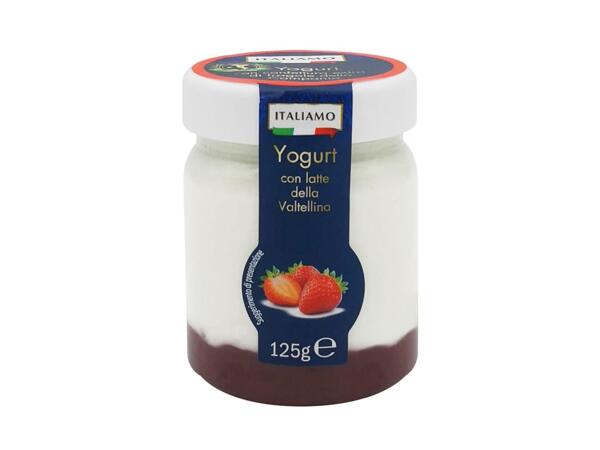 Yogurt with Campanian Strawberry Extra Jam