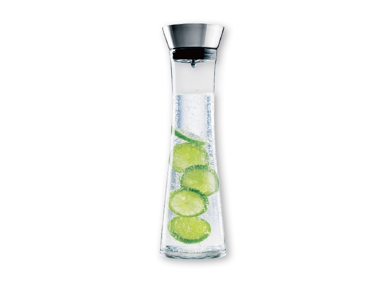 ERNESTO(R) Water Carafe
