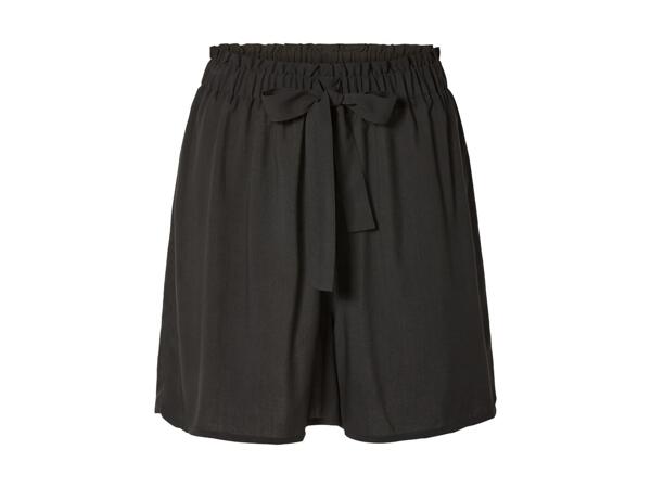Ladies' Shorts