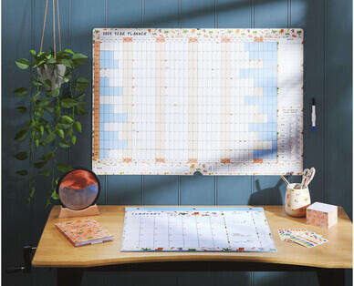 Wall or Desk Planner