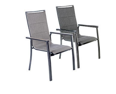 BELAVI(R) 
 CHAISE EMPILABLE EN ALUMINIUM