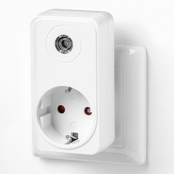 Steckdosenadapter mit Dämmerungsschalter