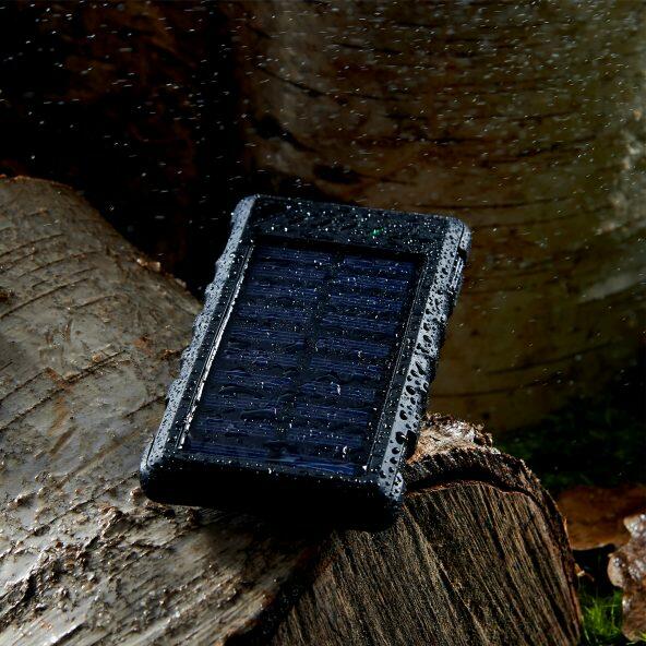 Chargeur à énergie solaire