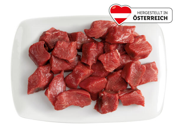 Frisches Rindergulasch gewürfelt