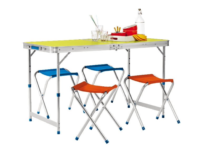 Set tavolo e sgabelli pieghevoli