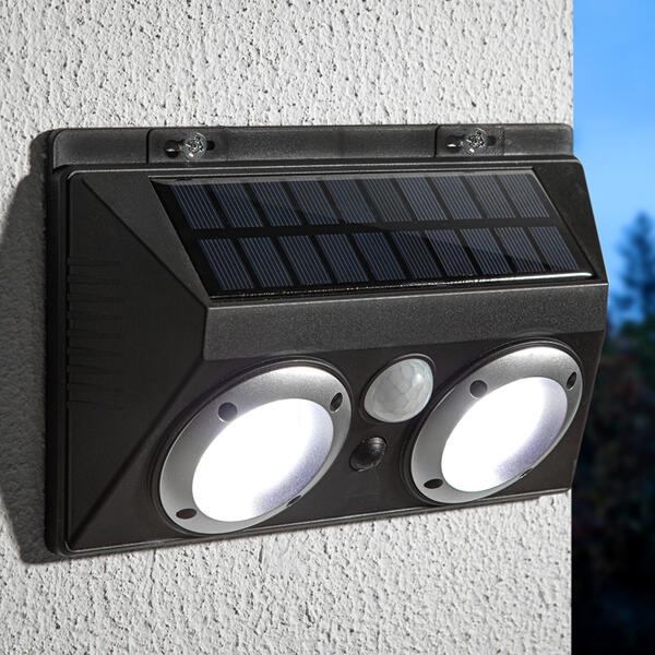 LED-Solar-Sensor-Spotleuchte