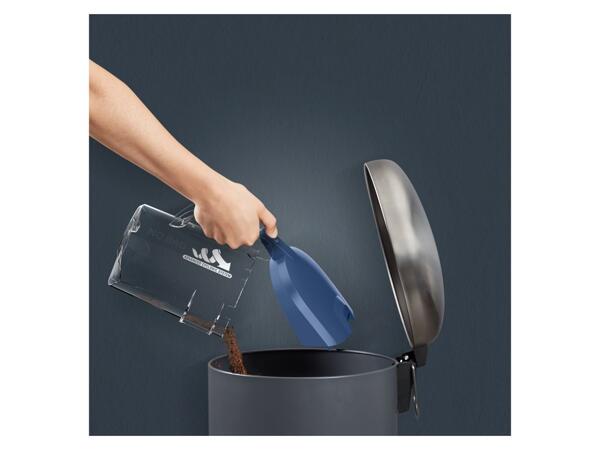 Vacuum cleaner compact power cyclonic