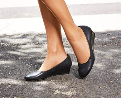 Ladies Leather Shoes