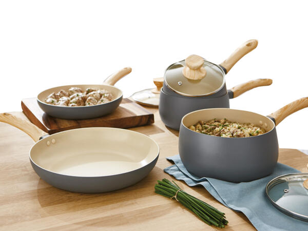 Scandi 5 Piece Pan Set