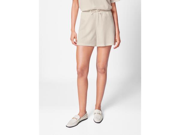 Ladies' shorts
